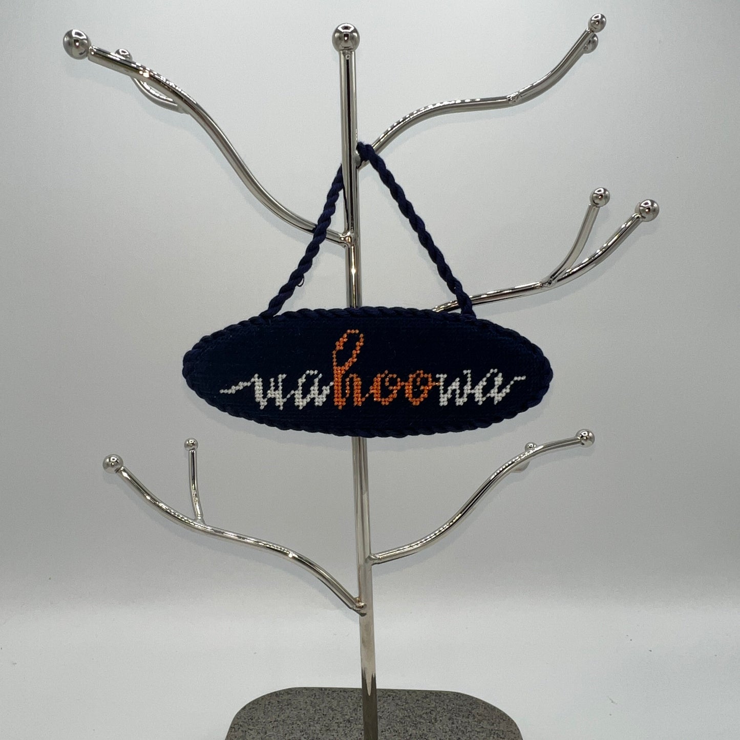 WAHOOWA Oval Ornament